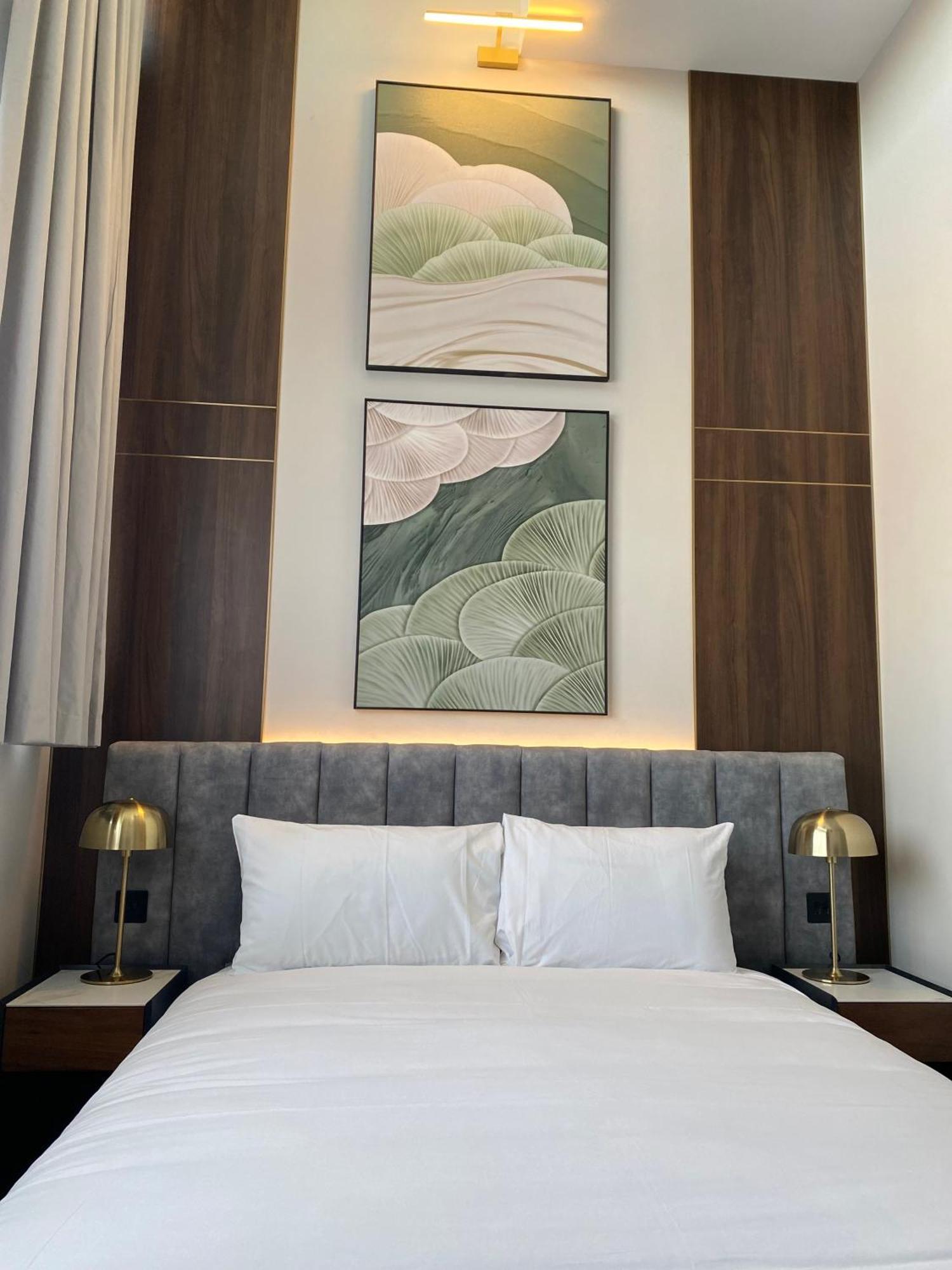 Vive Hotel Hastings Extérieur photo