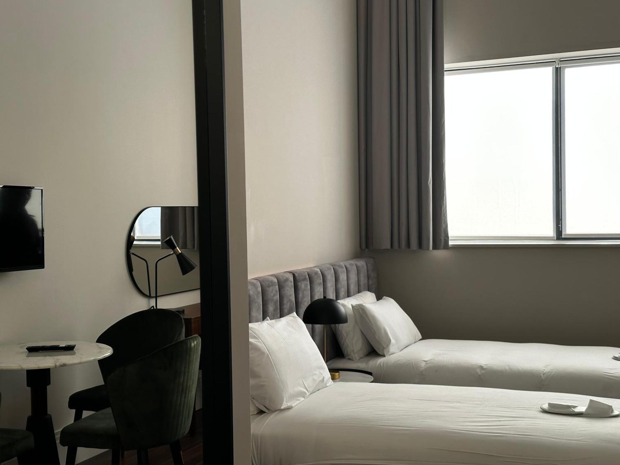 Vive Hotel Hastings Extérieur photo